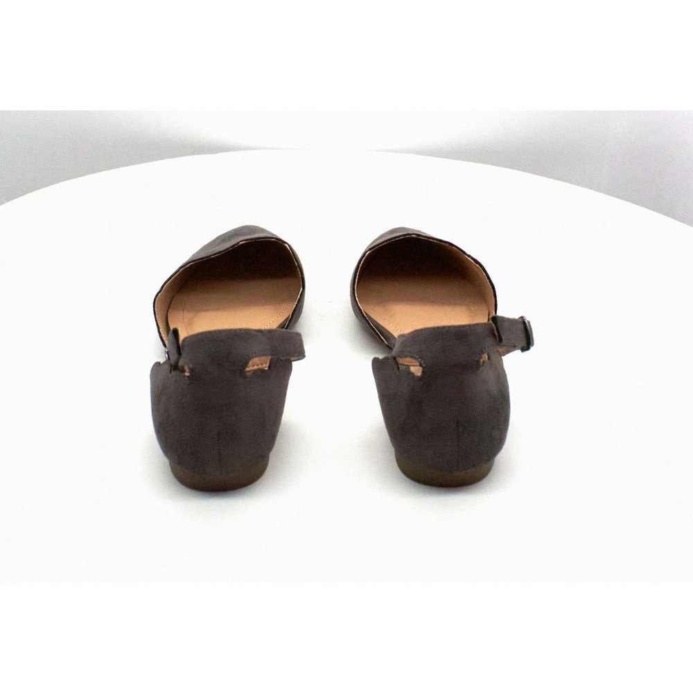 Journee Collection Women's Lana Flats Women's Shoes - Picture 8 of 8